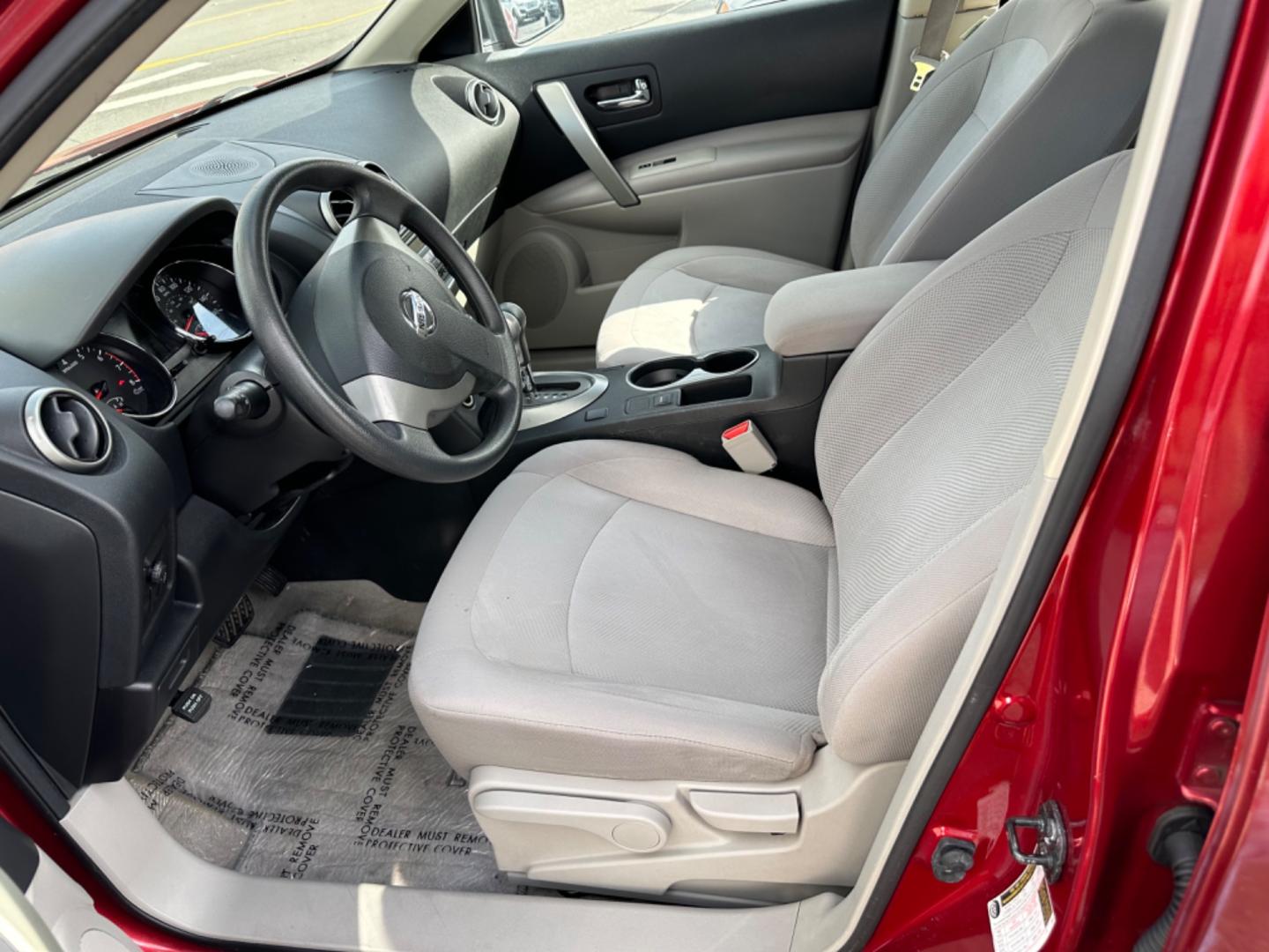 2014 Nissan Rogue (JN8AS5MT3EW) , located at 419 N 18th St., Monroe, LA, 71201, (318) 410-9250, 32.514370, -92.105133 - Photo#1